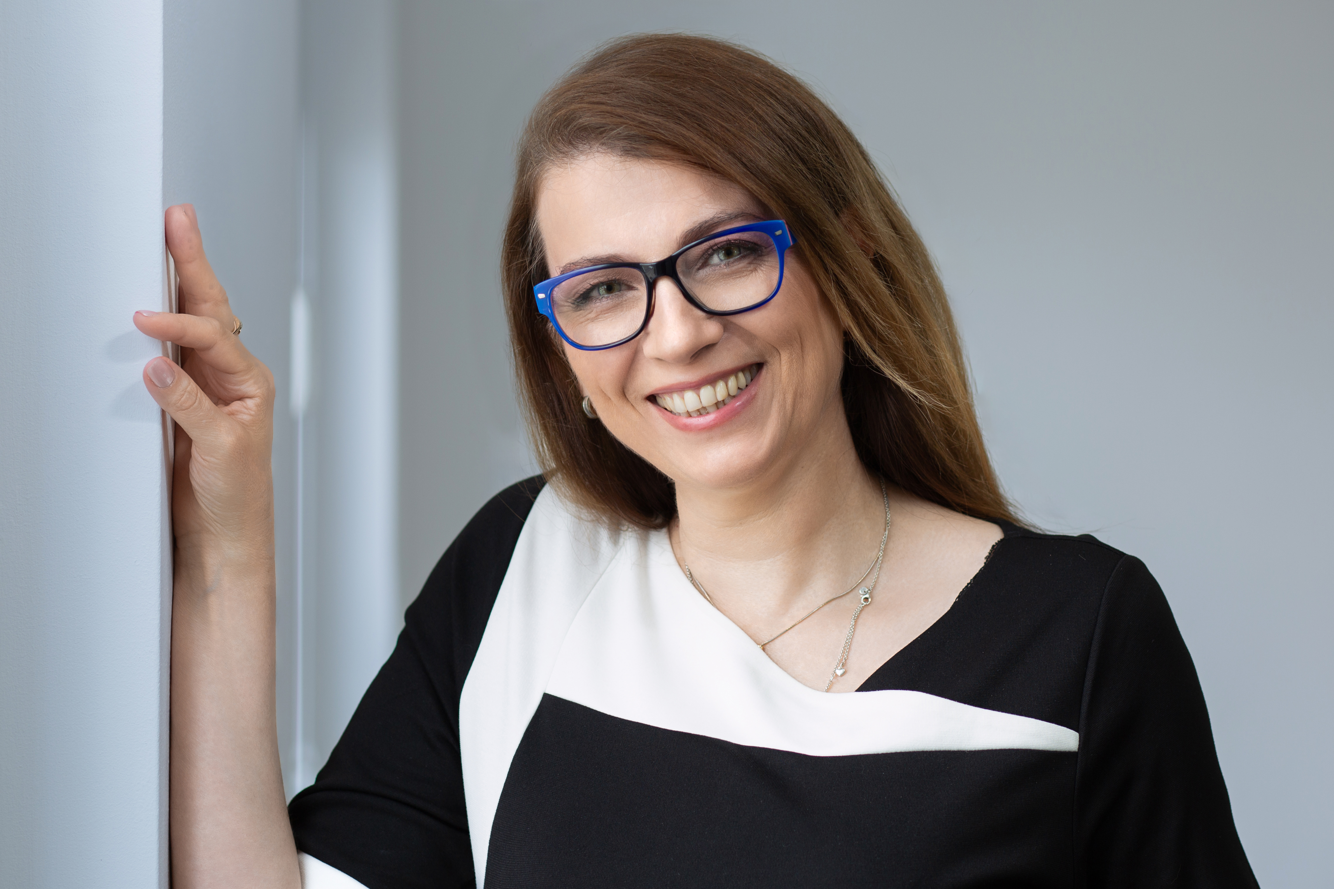 Umowy o niezakończone usługi, ujęcie rachunkowe oraz procedury badania